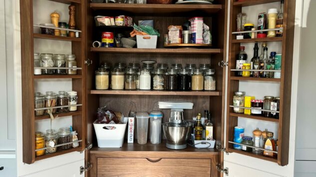 Stylish Practical Kitchen 6